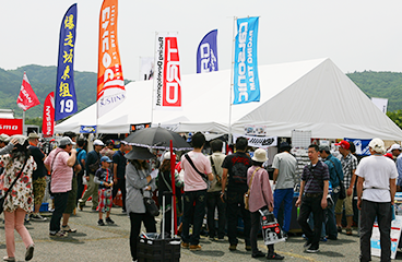 【写真】KARZブース