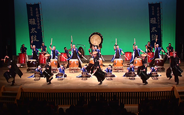 【写真】オープニングセレモニー(太鼓演奏)